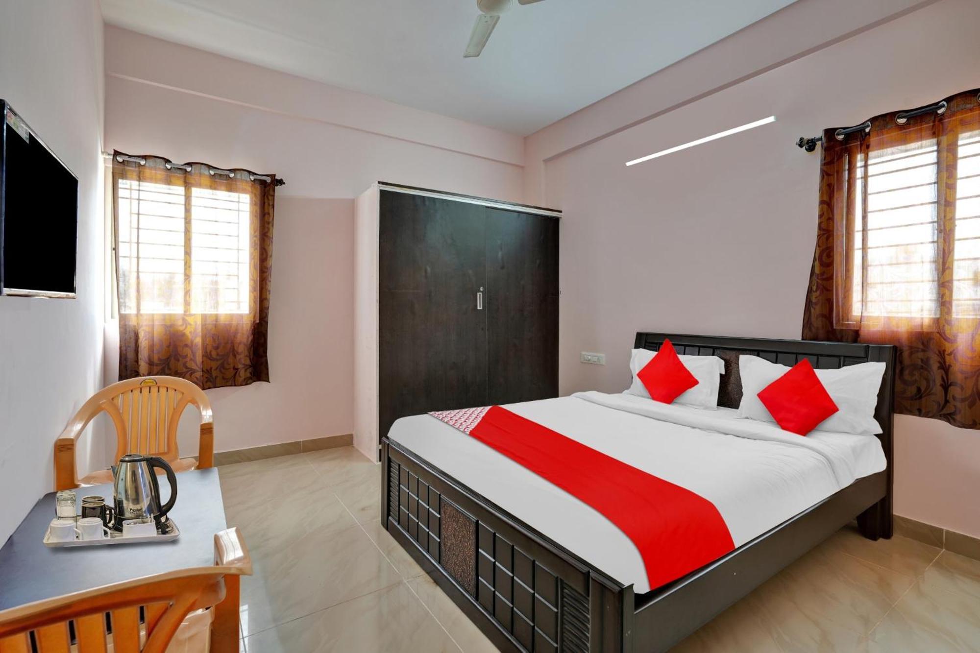 Spot On Sanjay Lodge Yelahanka 外观 照片